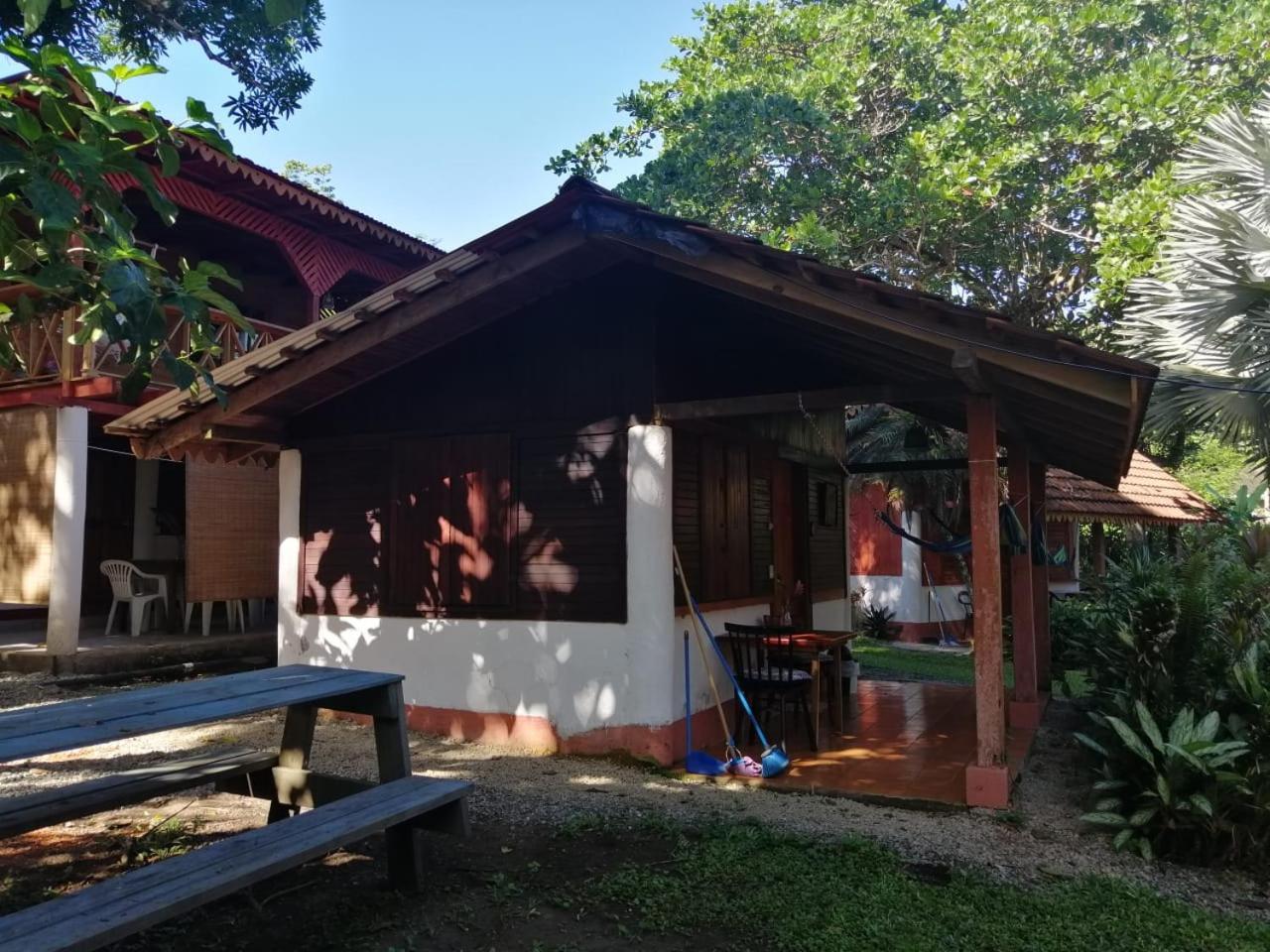 Chalet Y Cabinas Hibiscus Кауита Экстерьер фото